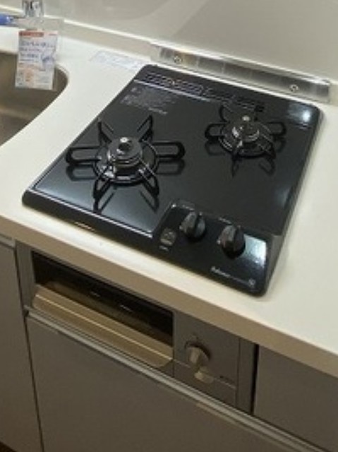 その他設備　グリル付きガスコンロ