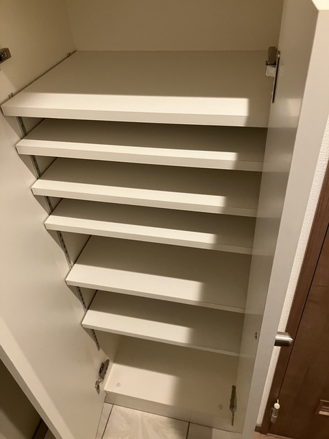 玄関　シューズボックス付き