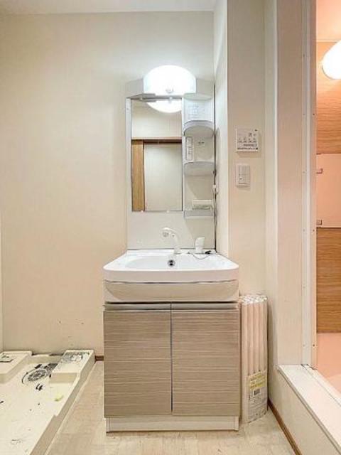 洗面設備　同仕様