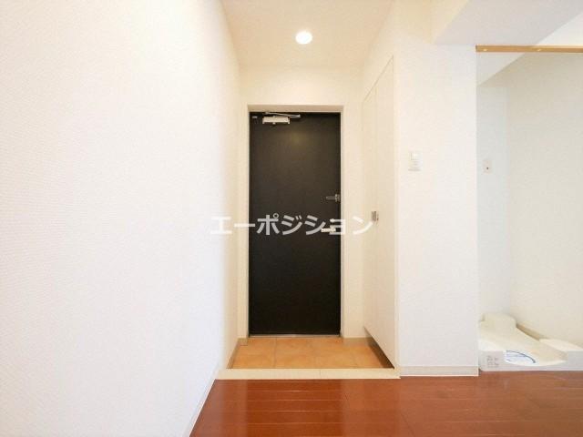 玄関　ルネ日本橋アネーロ