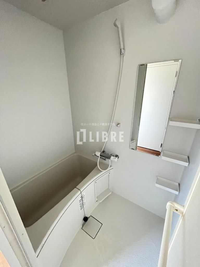 バス・シャワールーム　バルコニー