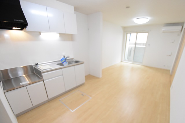 居室・リビング　エアコン付きで初期費用を抑えられます♪