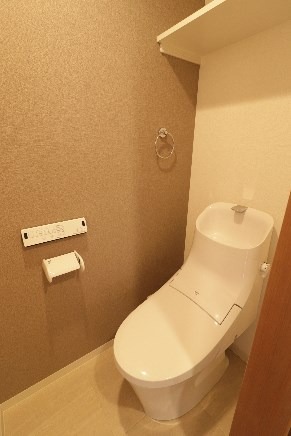 トイレ　同型タイプ