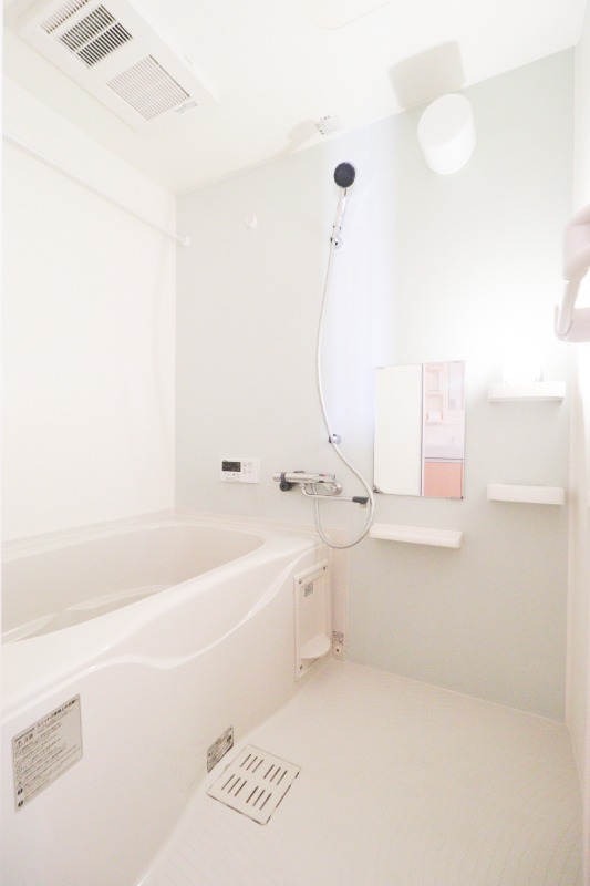 バス・シャワールーム　図面と現状に相違がある場合には現状を優先