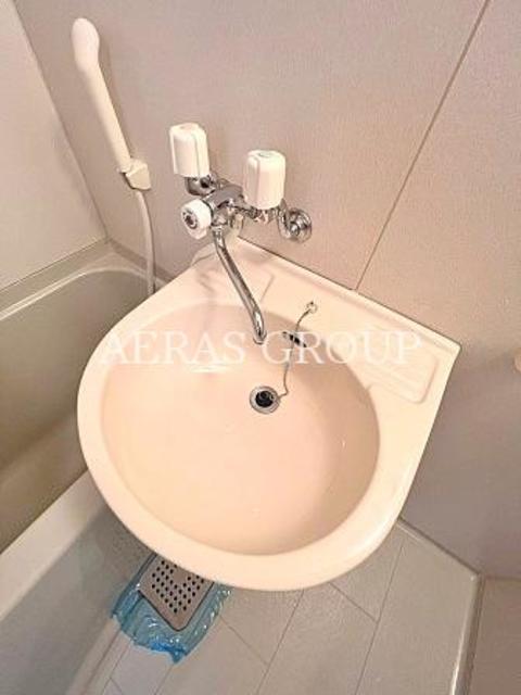 洗面設備　同仕様