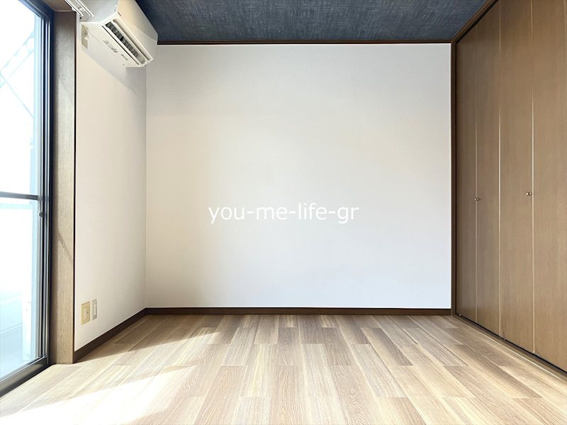 その他部屋・スペース　フローリングの洋室。