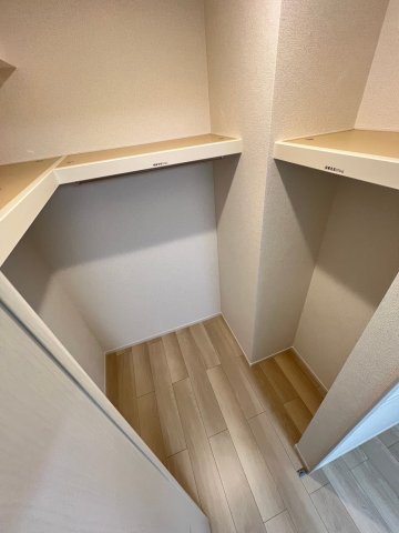 収納　☆ウォークインクローゼット☆