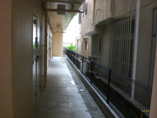 玄関　現状優先