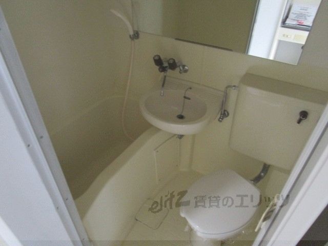 バス・シャワールーム　ユニットバス