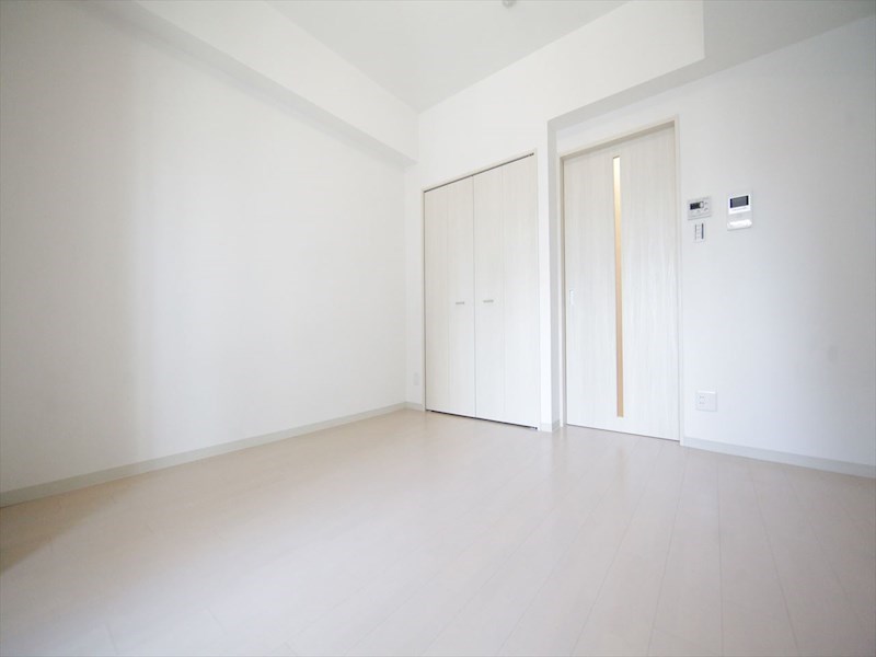 その他部屋・スペース　洋室8帖　クローゼット付（収納充実してます）