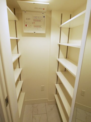 玄関　大容量のシューズボックス♪