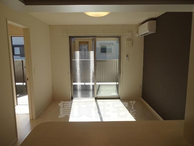 居室・リビング　リビング