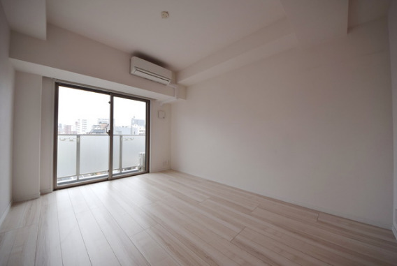 居室・リビング　※別部屋参考写真