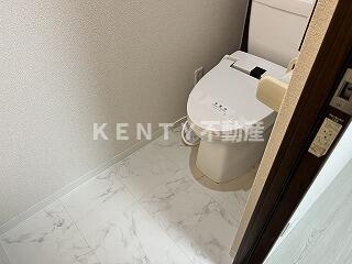 トイレ　清潔感のあるトイレです