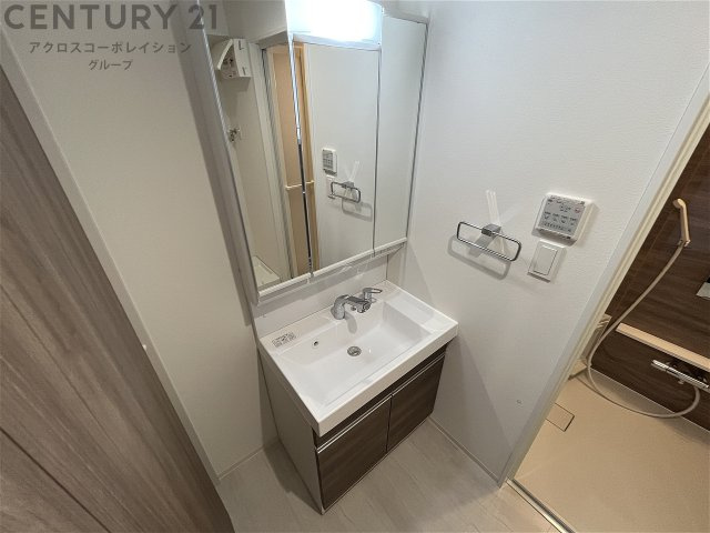 洗面設備　独立洗面化粧台付き☆