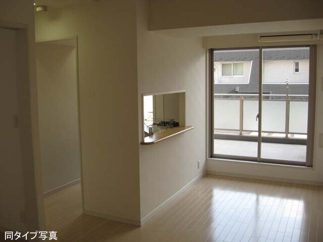 居室・リビング　居室