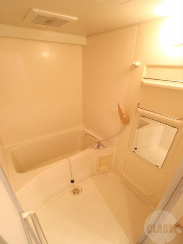 バス・シャワールーム　バスルーム