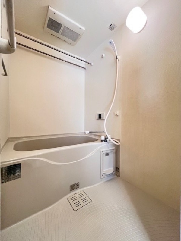 バス・シャワールーム　図面と現状に相違がある場合には現状を優先