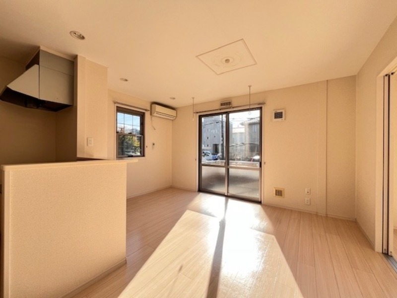 居室・リビング　図面と現状に相違がある場合には現状を優先