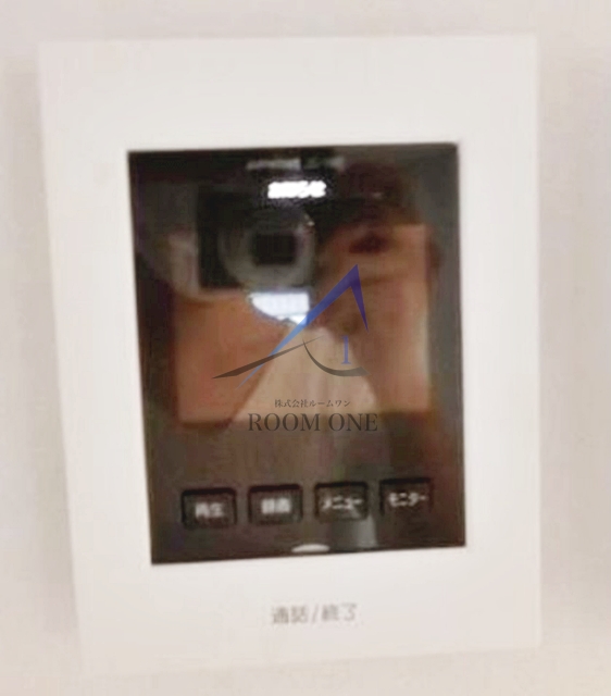 セキュリティ　モニター付きインターホンです。