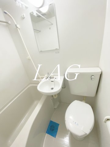 バス・シャワールーム　お風呂です。