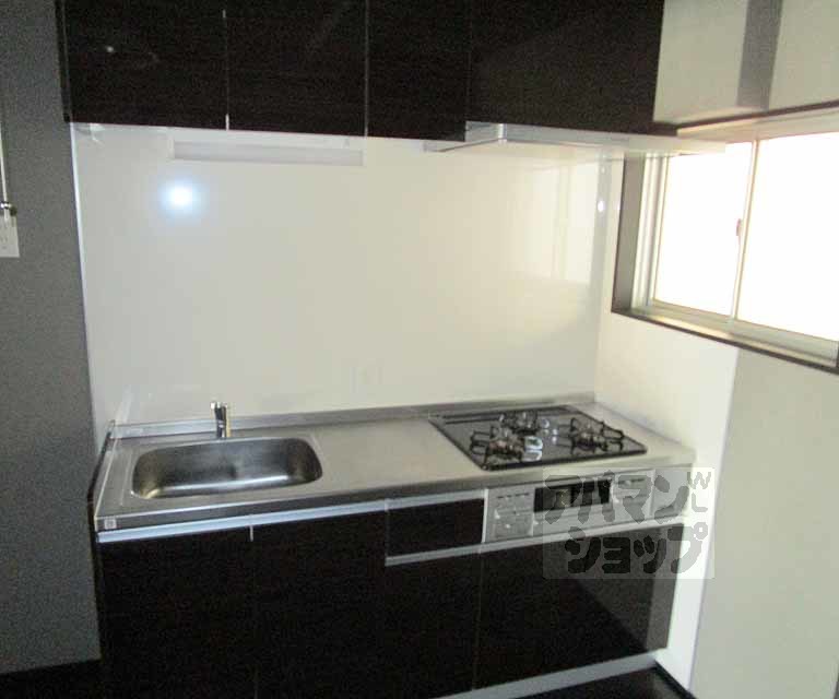 キッチン　２０３号室の写真です。