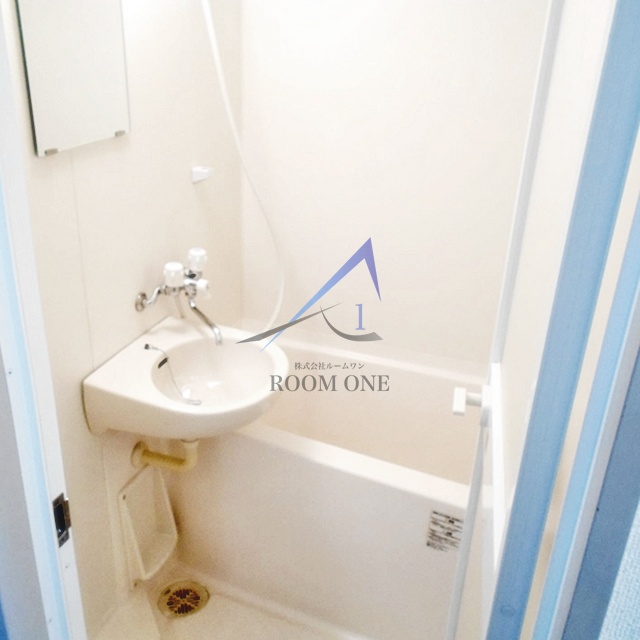 バス・シャワールーム　お風呂です。