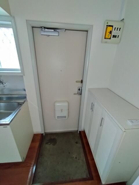 玄関　★お問い合わせはタウンハウジングまで★