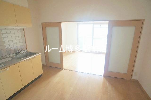 居室・リビング　別号室