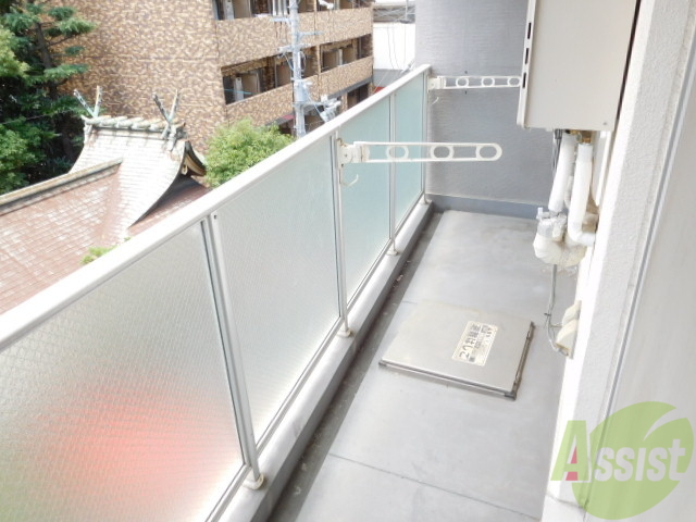 バルコニー　広々バルコニーですね～