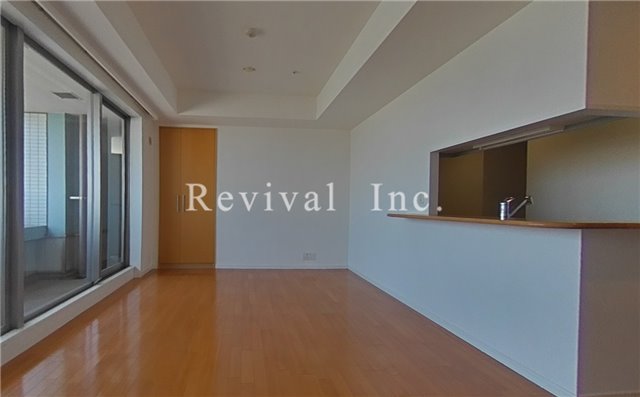 居室・リビング　解放感ある床暖房完備のリビング空間