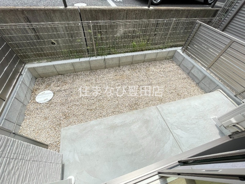 バルコニー　同型別部屋写真