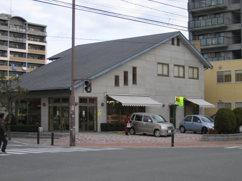 飲食店　パン ナガタ 那珂川店（飲食店）まで113m