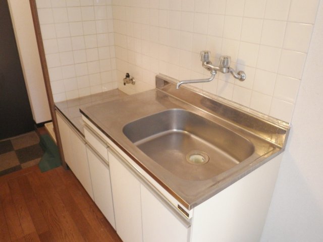 キッチン　※別部屋写真