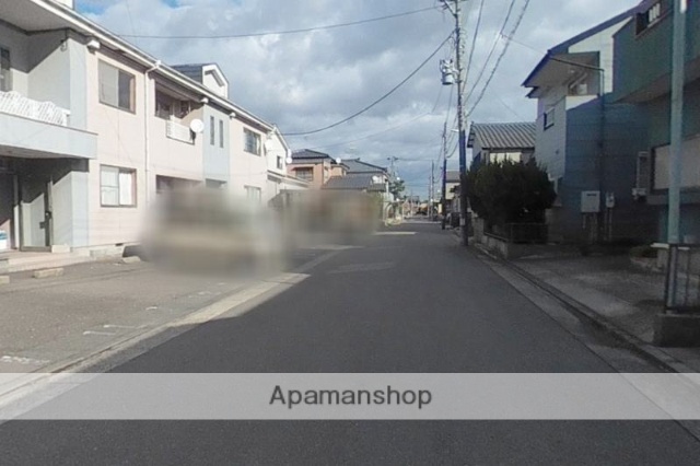 その他　前面道路（その他）まで0m