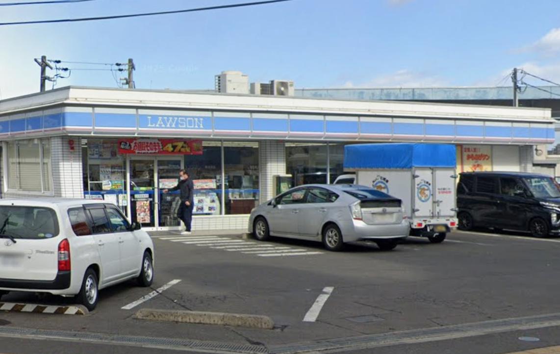 コンビニ　ローソン 仙台宮城野三丁目店（コンビニ）まで320m