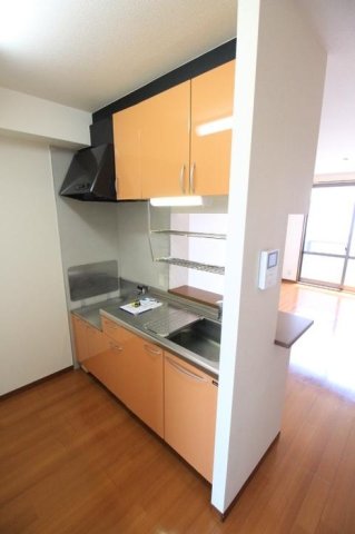 キッチン　キッチンでお料理をお楽しみください※別号室のお写真になります