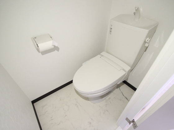 トイレ　※別部屋の写真です