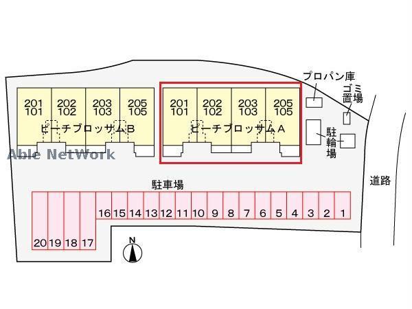 駐車場　駐車場