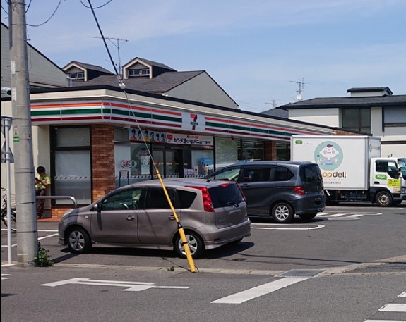 コンビニ　セブンイレブン 松戸千駄堀店（コンビニ）まで919m