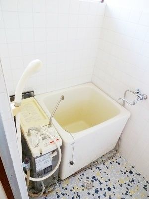 バス・シャワールーム　バス