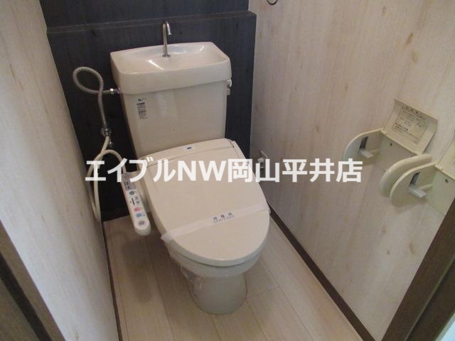 トイレ　シャワー付トイレ