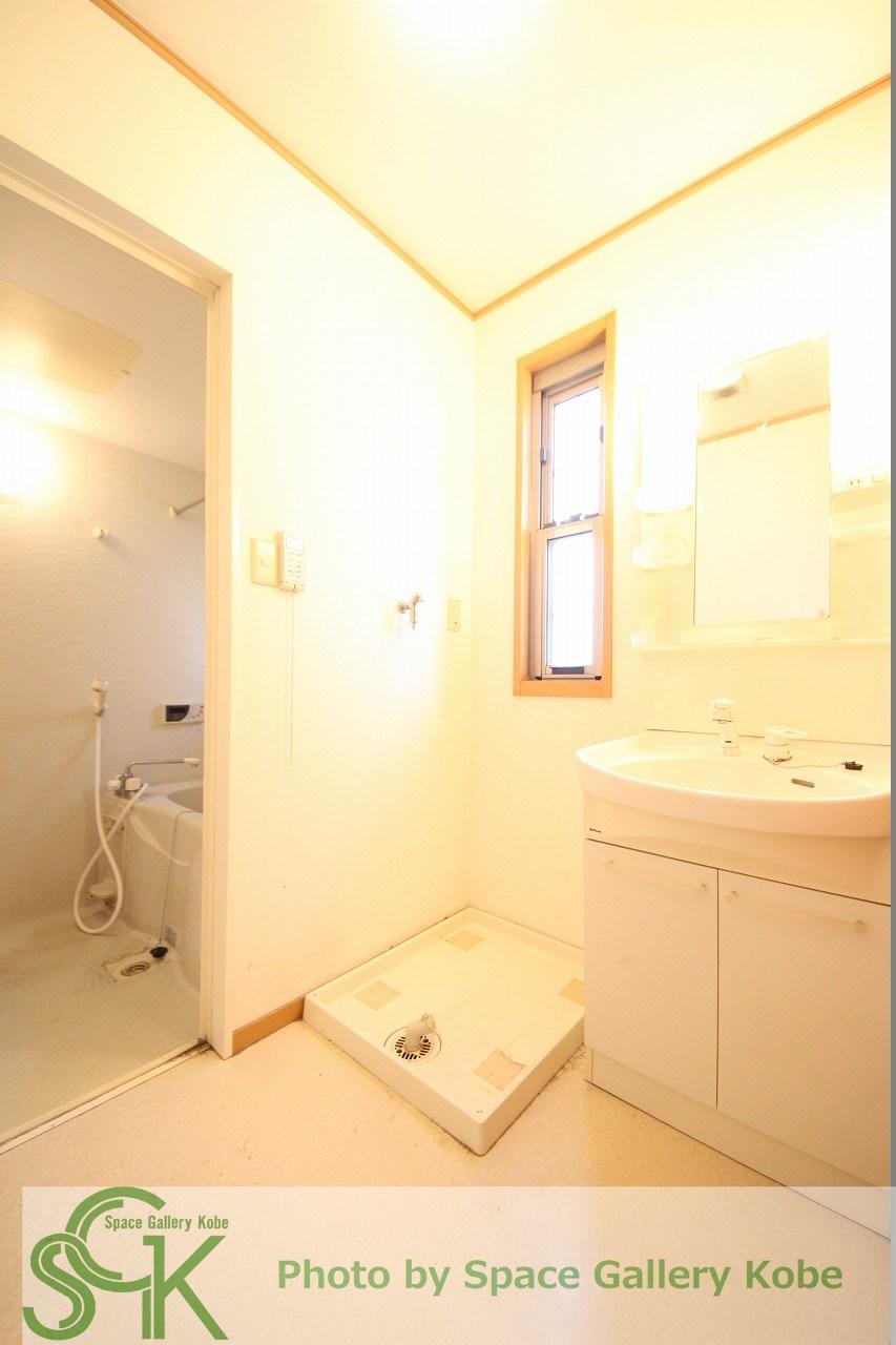 洗面設備　※お部屋により仕様が異なる場合があります。