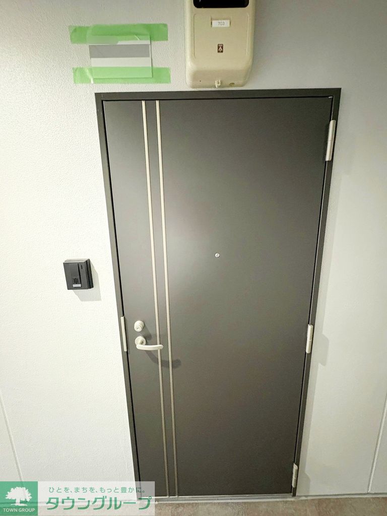 玄関　お問合せはタウンハウジングまで！※現地待合わせ相談可能