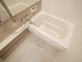 バス・シャワールーム　お風呂です