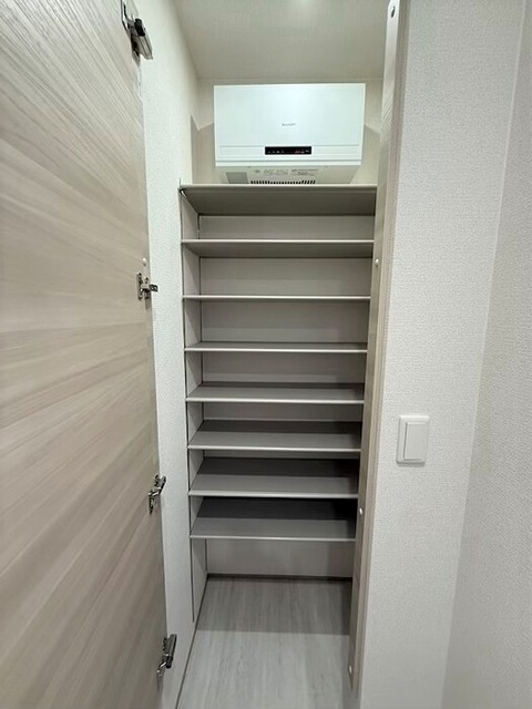 ルミエ西川口の内装写真