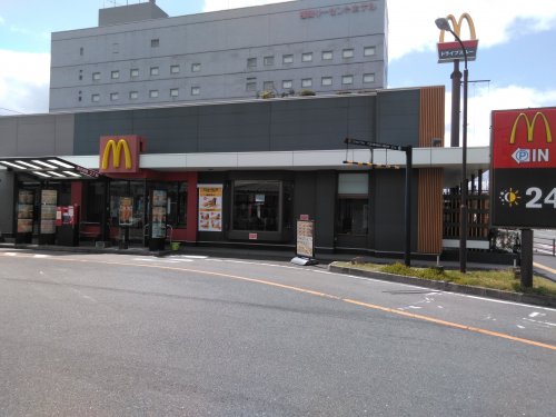 飲食店　マクドナルド 3号線箱崎店（飲食店）まで826m