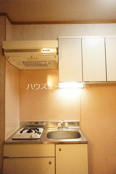 キッチン　ガスコンロ付です。※参考画像