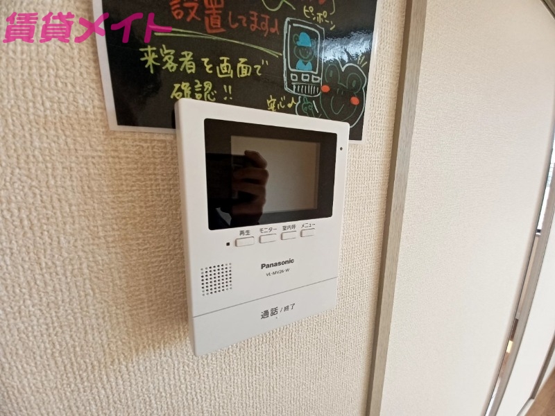 セキュリティ　同物件別部屋の写真