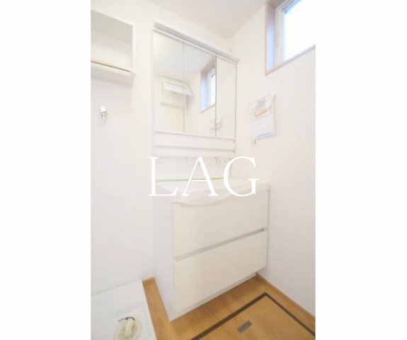 洗面設備　洗面台です。